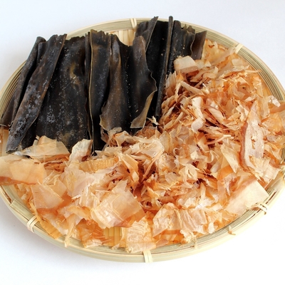 100g ιαπωνική πρόσθετη ουσία τροφίμων νιφάδων ψαριών Katsuobushi παλαμίδων cOem ελεύθερη