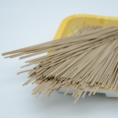Σκοτεινό παραδοσιακό Udon Soba νουντλς φαγόπυρο Natarual οικογενειακών 500g που γίνεται